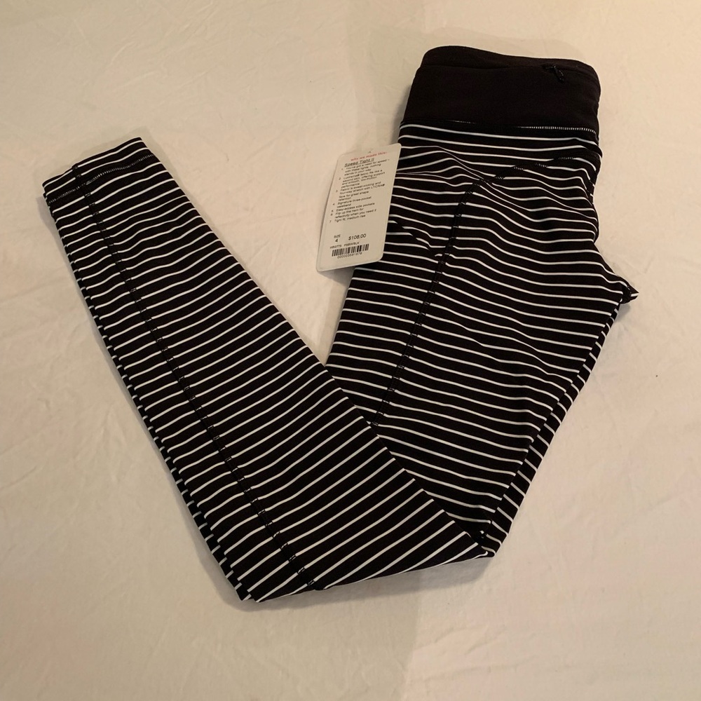Lululemon Black and white striped speed tights ll